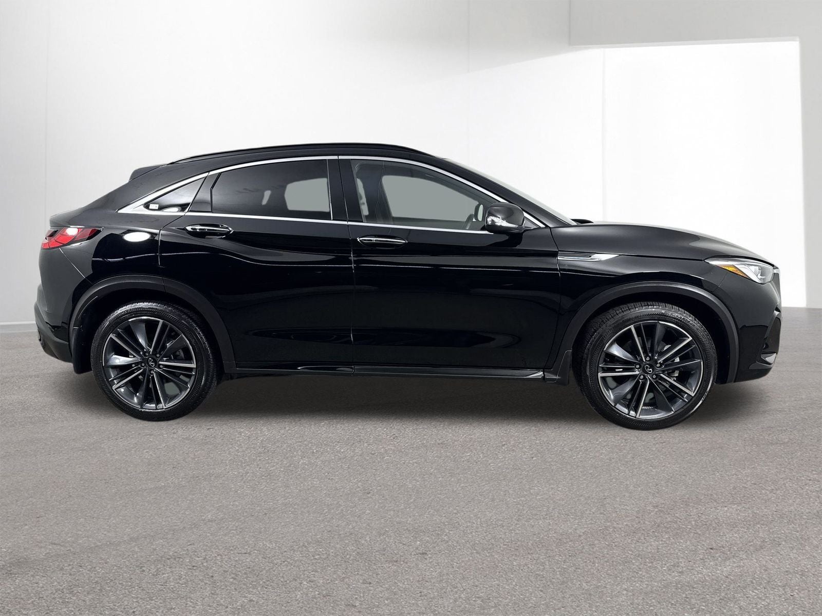 2025 INFINITI QX55 LUXE