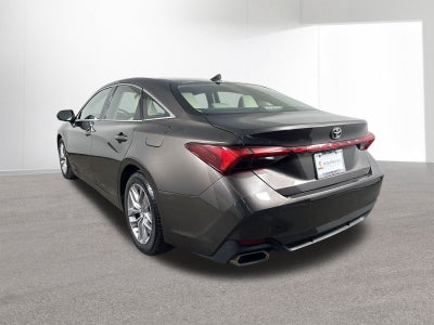 2019 Toyota Avalon XLE