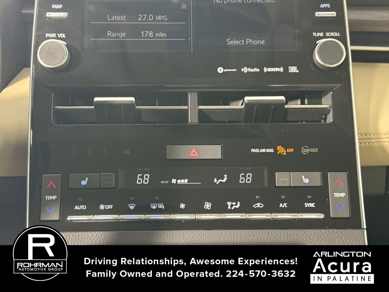 2019 Toyota Avalon XLE