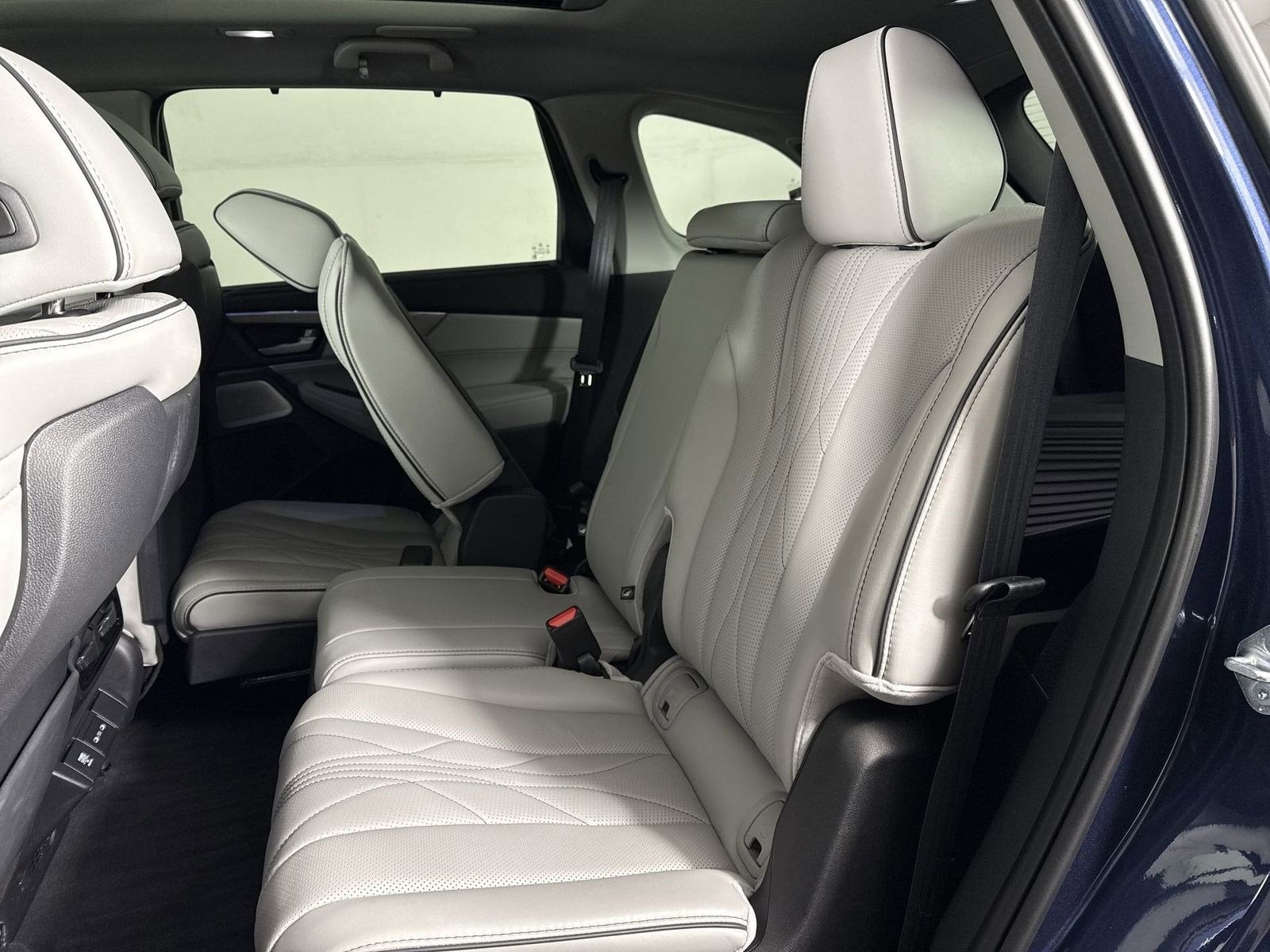 2026 Acura MDX SH-AWD with Advance Package