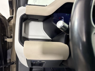 2021 Land Rover Defender 110 SE