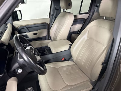 2021 Land Rover Defender 110 SE