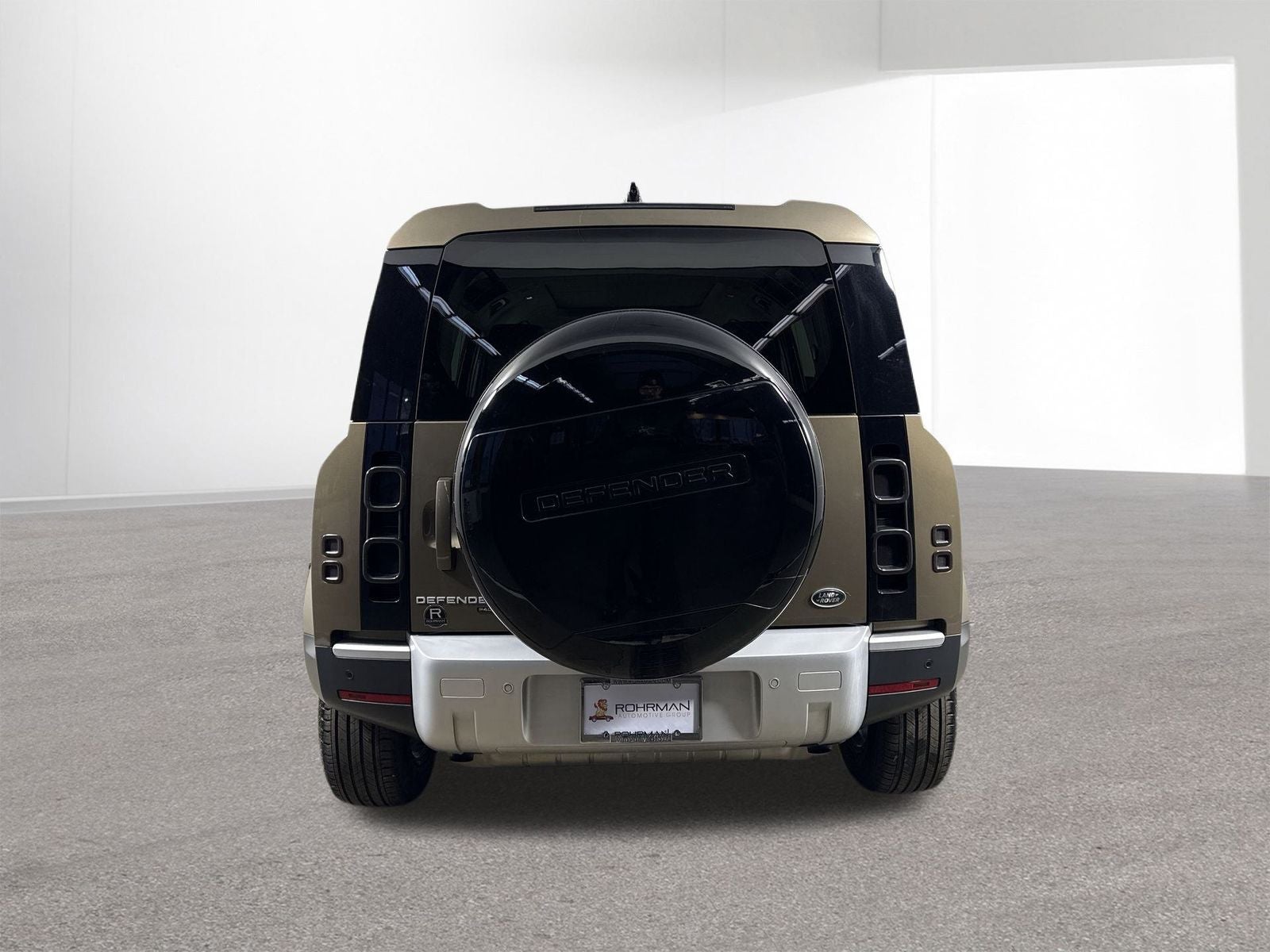 2021 Land Rover Defender 110 SE