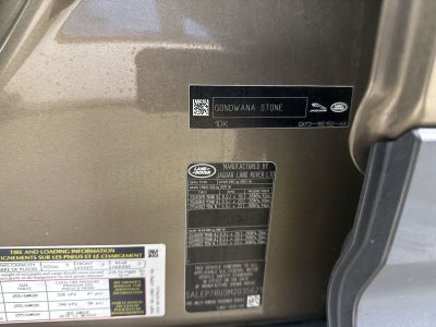 2021 Land Rover Defender 110 SE