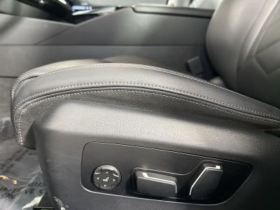 2025 BMW 5 Series 530i xDrive