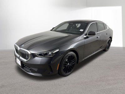 2025 BMW 5 Series 530i xDrive