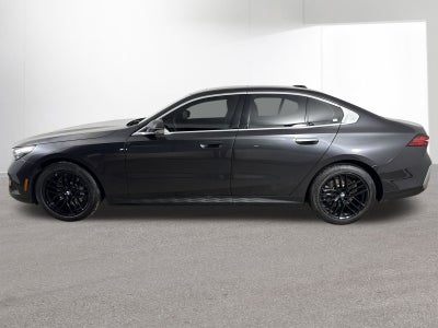 2025 BMW 5 Series 530i xDrive