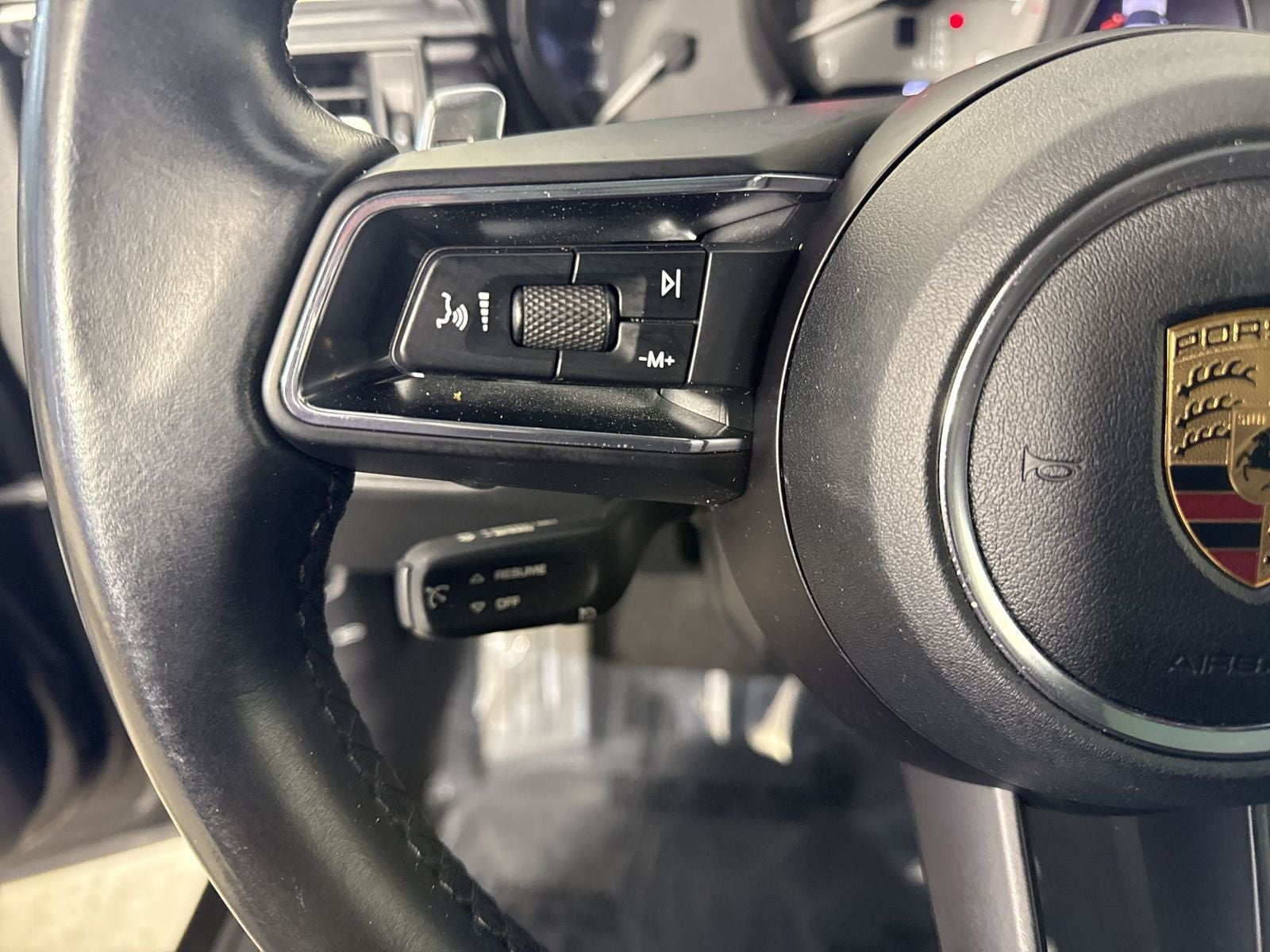 2022 Porsche Macan S