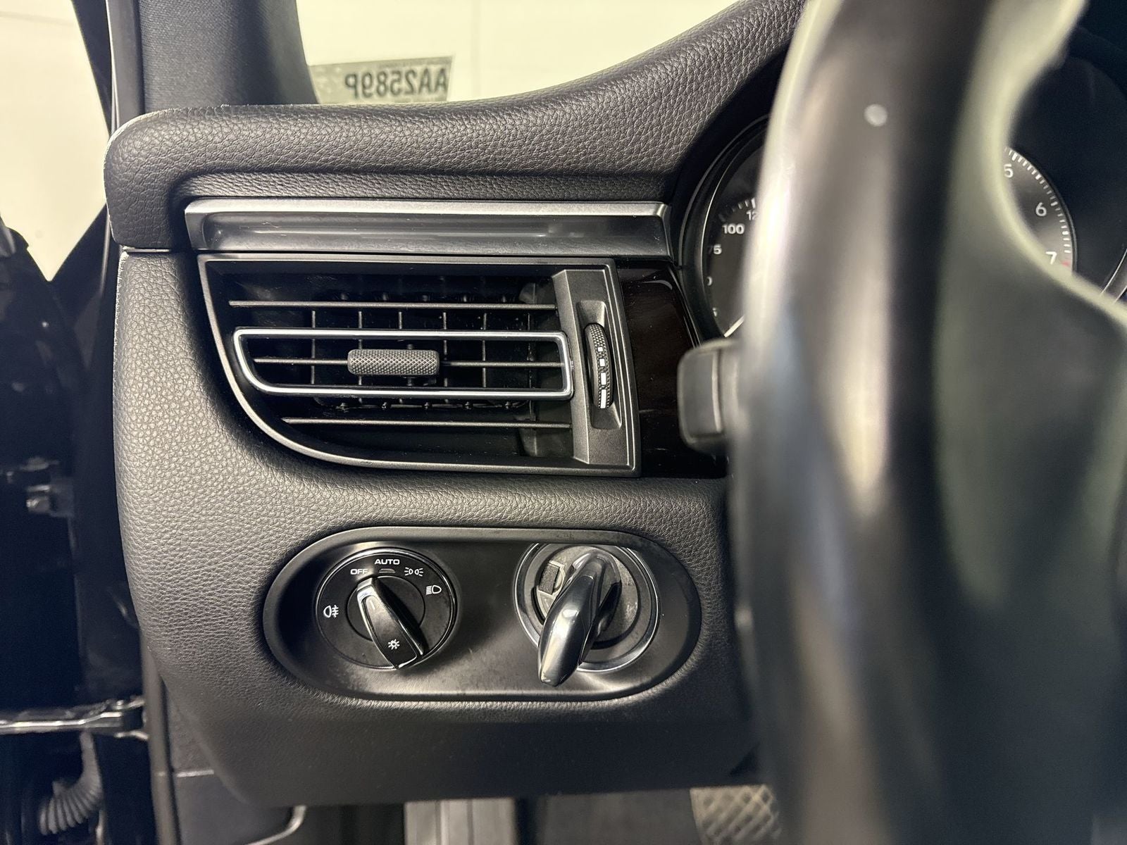 2022 Porsche Macan S