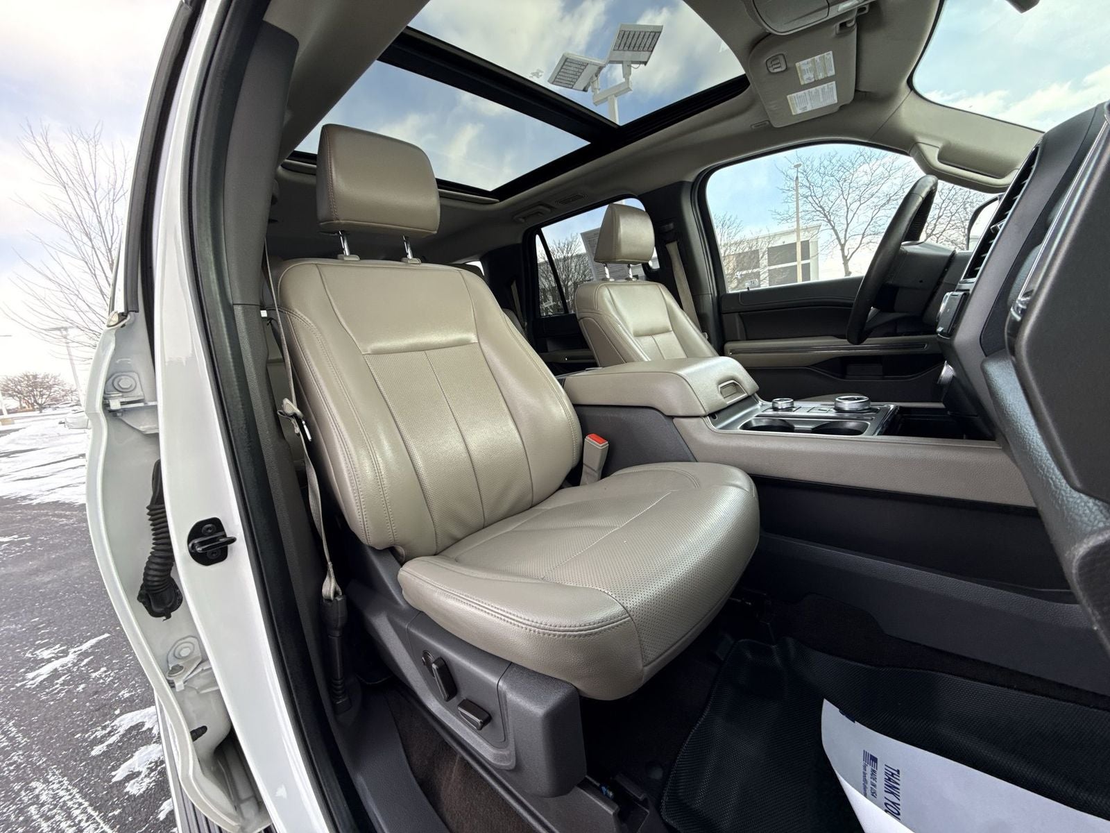 2021 Ford Expedition Max XLT 202A