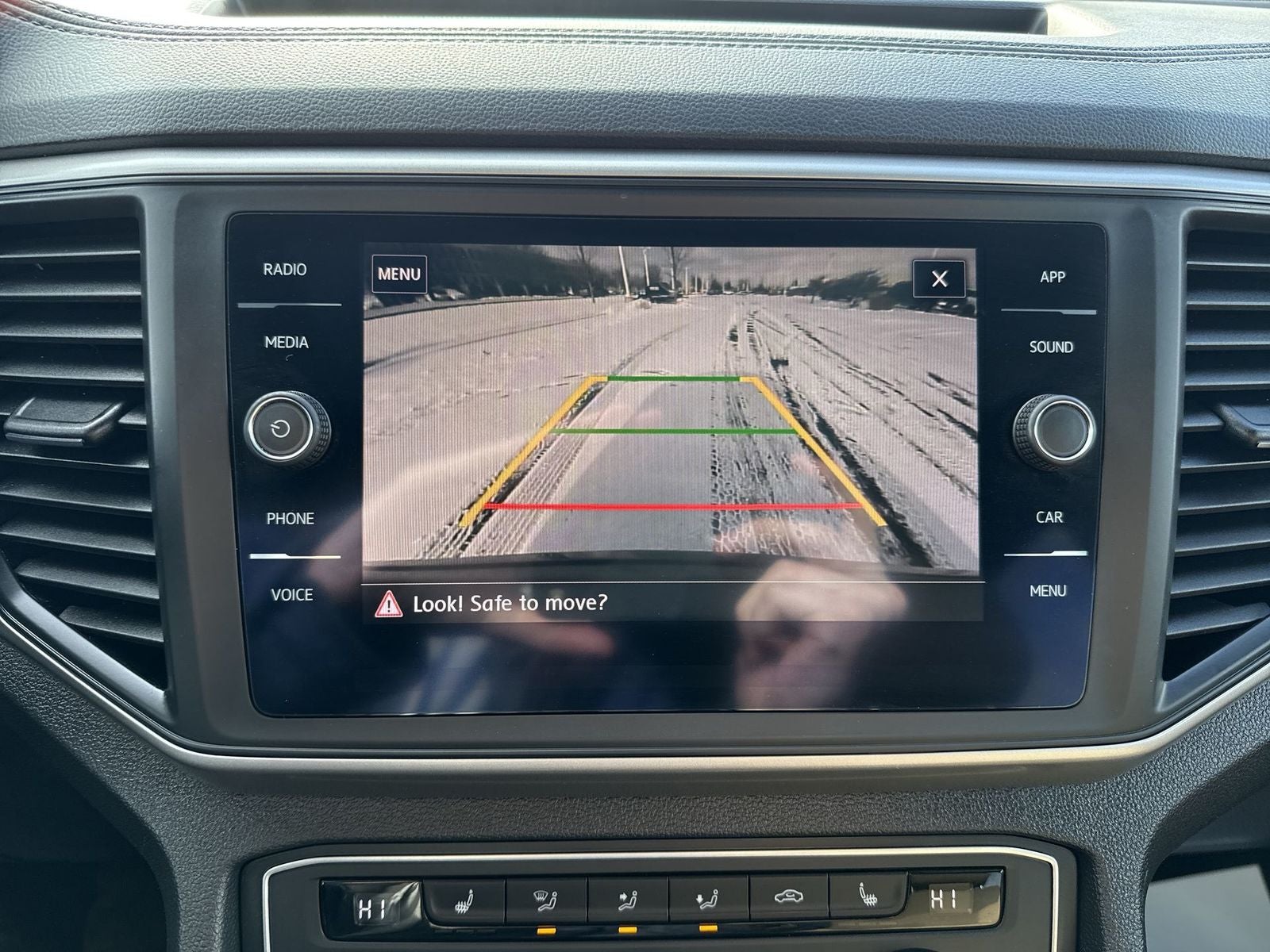 2020 Volkswagen Atlas Cross Sport 2.0T SE w/Technology 4Motion