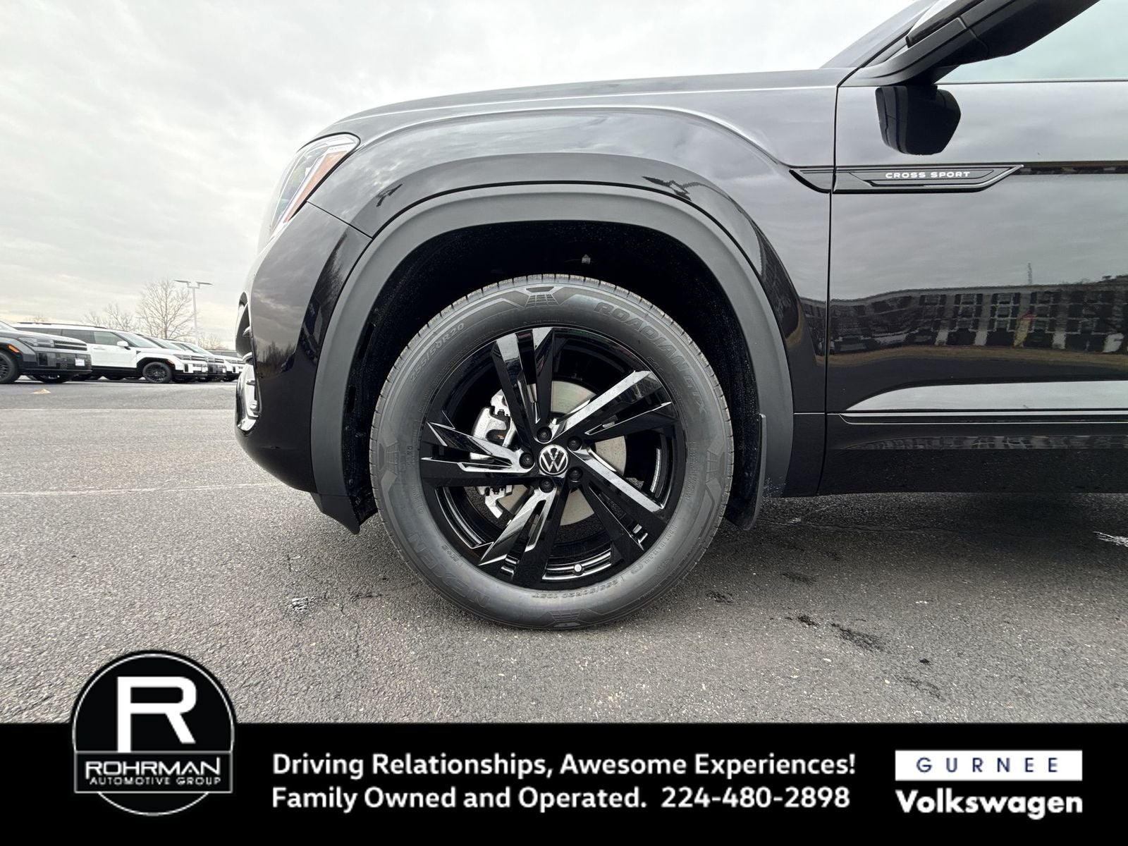 2026 Volkswagen Atlas Cross Sport 2.0T SEL R-Line Black