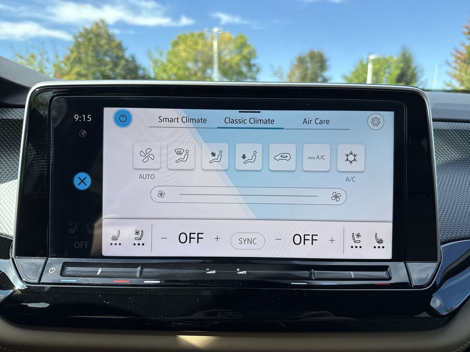 2026 Volkswagen Atlas Cross Sport 2.0T SEL