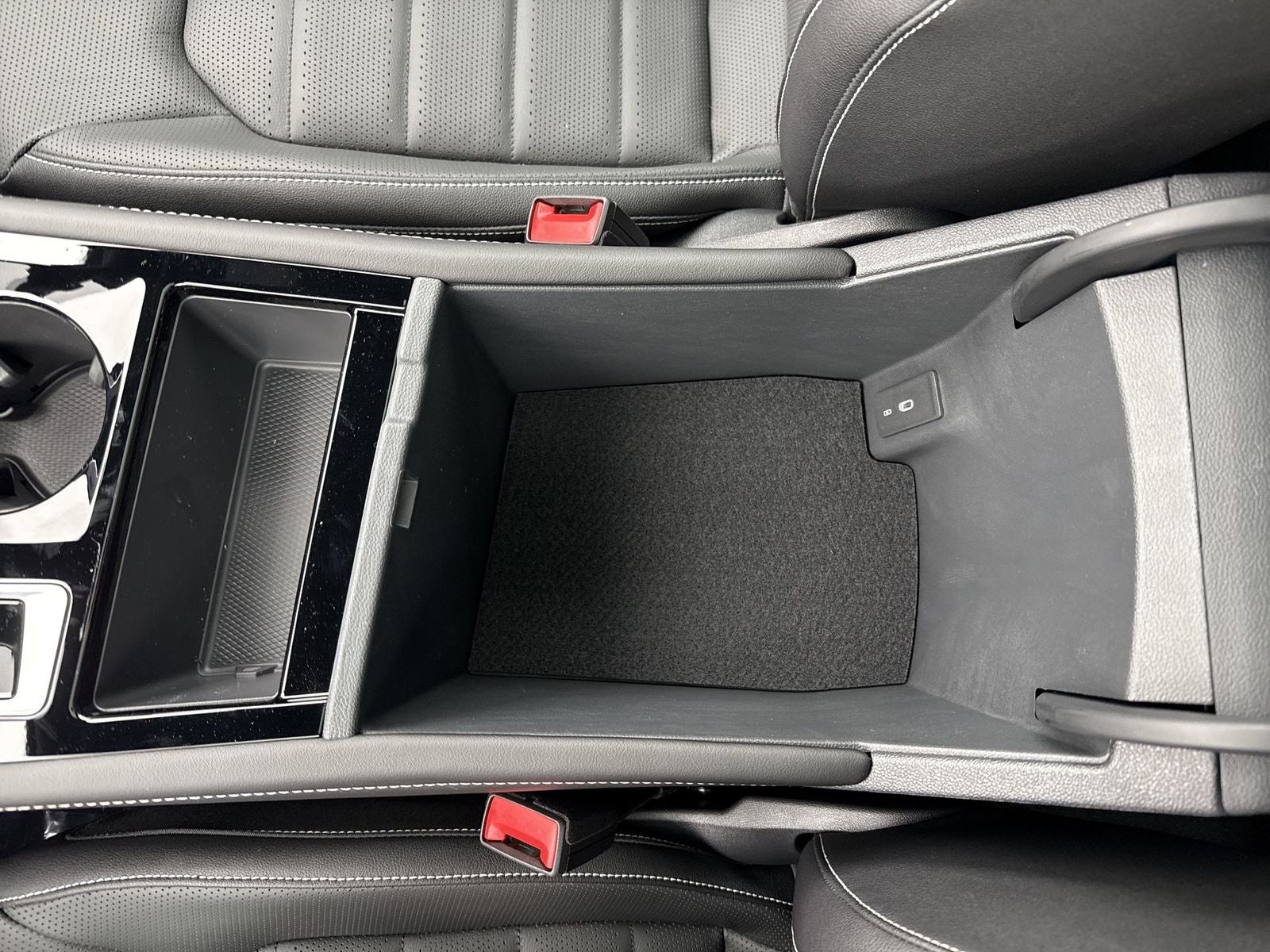 2026 Volkswagen Atlas Cross Sport 2.0T SEL