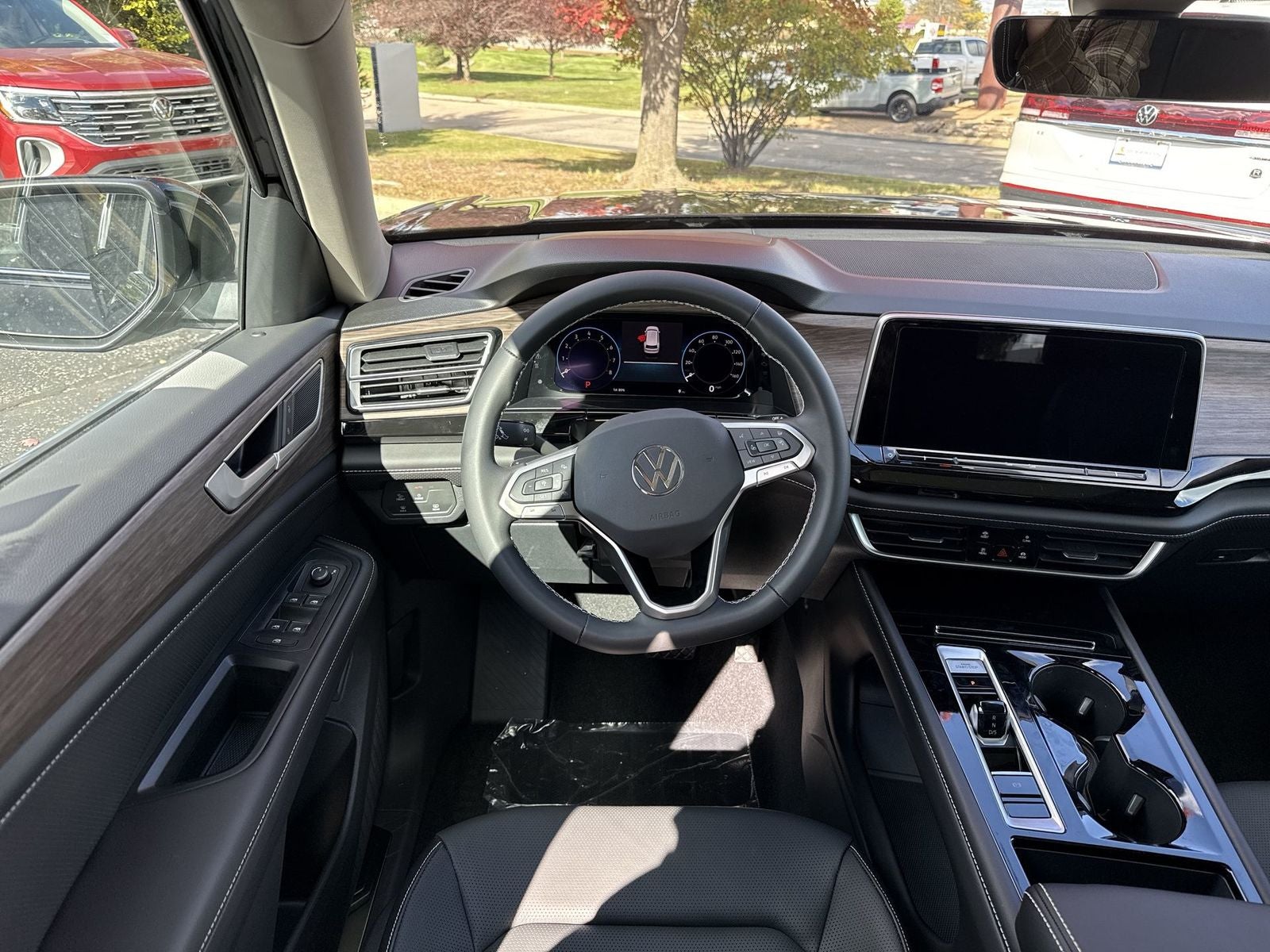 2026 Volkswagen Atlas 2.0T SEL