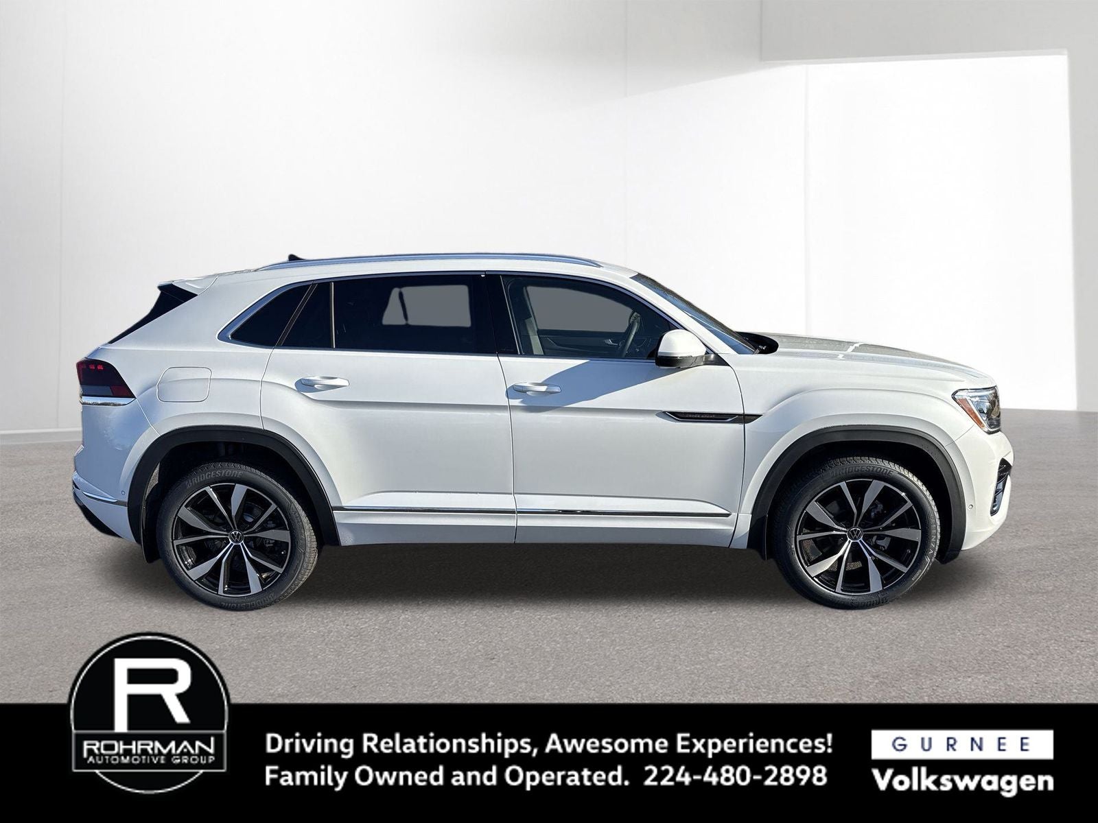 2026 Volkswagen Atlas Cross Sport 2.0T SEL Premium R-Line
