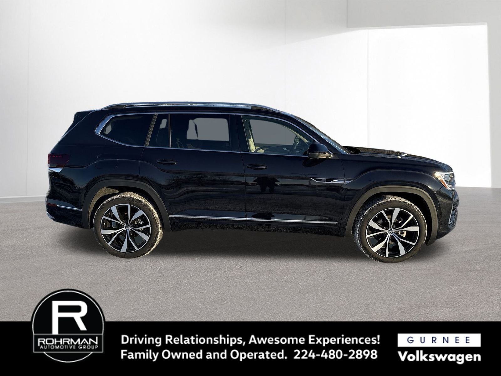 2026 Volkswagen Atlas 2.0T SEL Premium R-Line