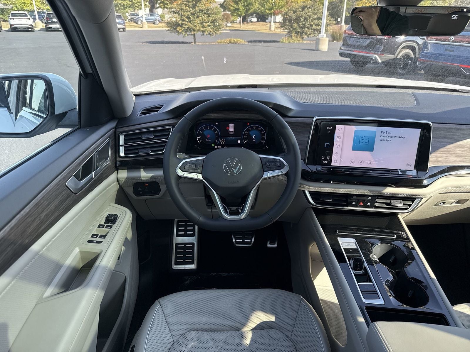 2026 Volkswagen Atlas 2.0T SEL Premium R-Line