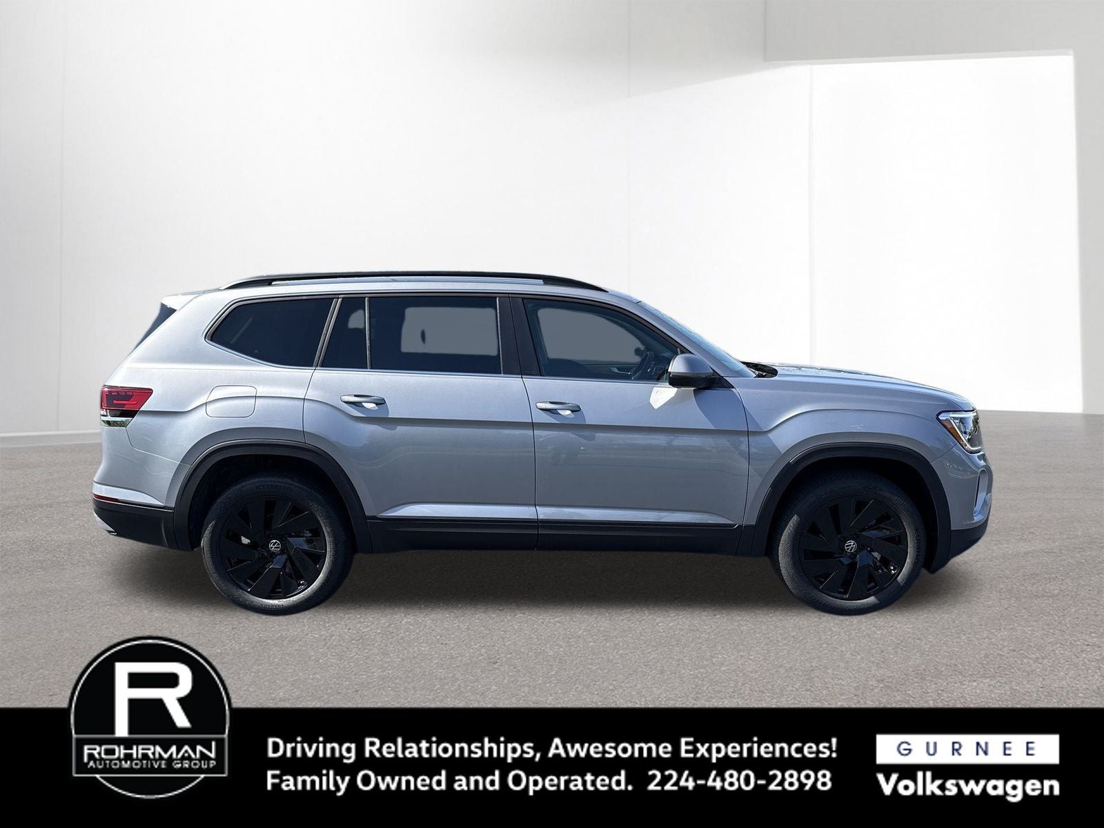 2026 Volkswagen Atlas 2.0T SE w/ Technology