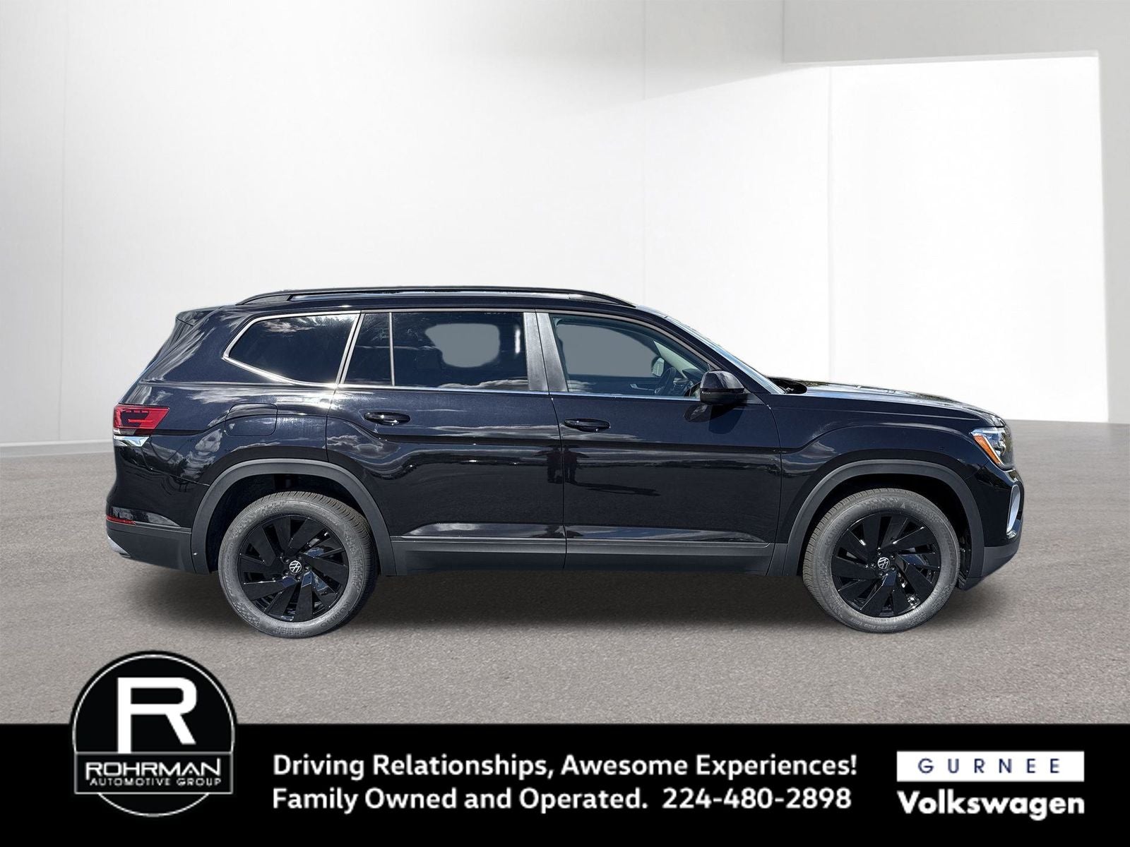 2026 Volkswagen Atlas 2.0T SE w/ Technology