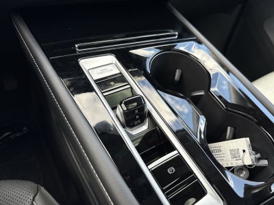 2026 Volkswagen Atlas 2.0T SE w/ Technology