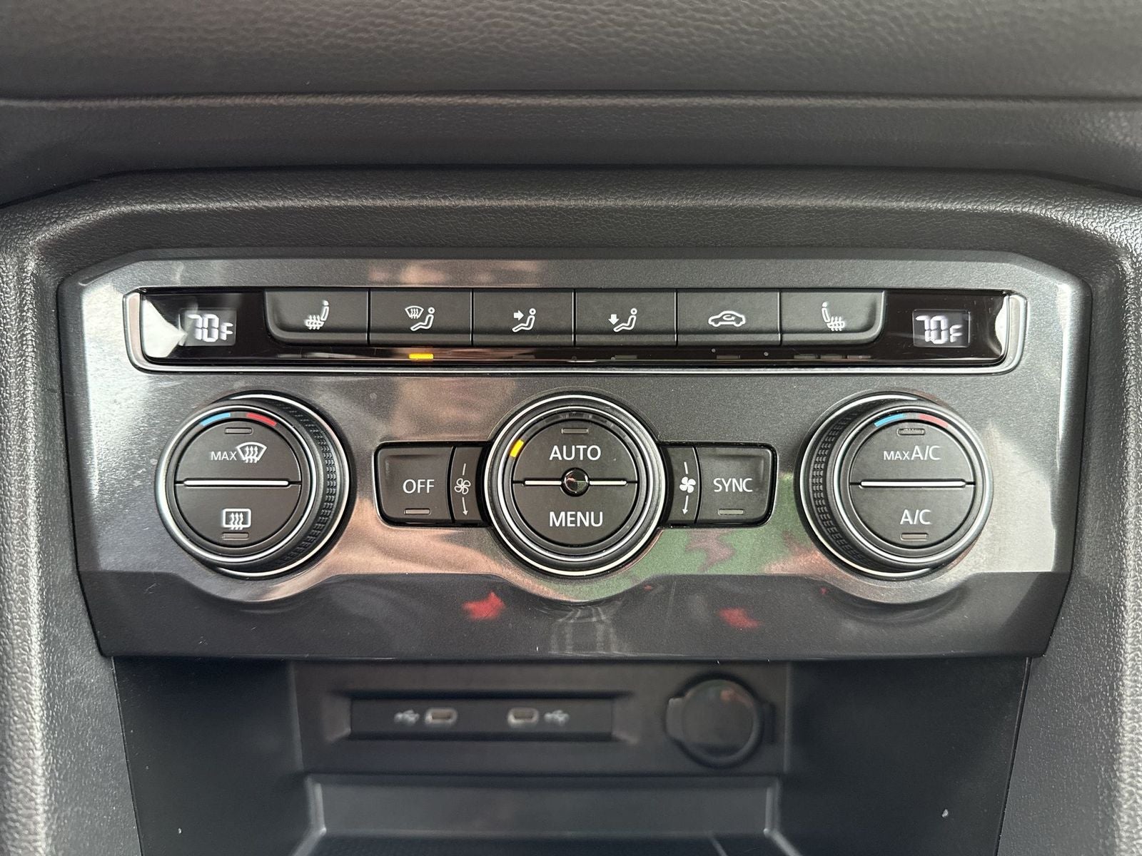 2021 Volkswagen Tiguan 2.0T SE Third Row