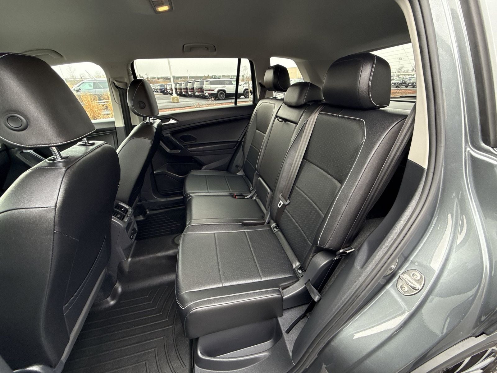 2021 Volkswagen Tiguan 2.0T SE Third Row