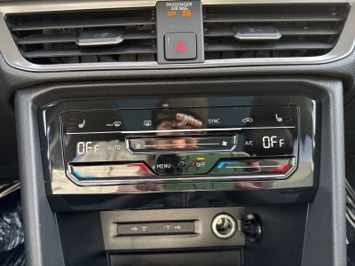 2026 Volkswagen Taos 1.5T SE Black