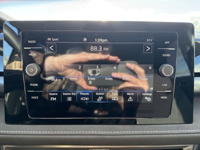 2026 Volkswagen Taos 1.5T SE Black