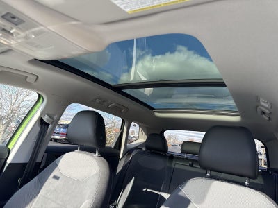 2026 Volkswagen Taos 1.5T SE Black