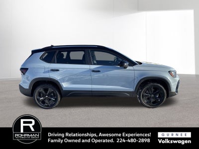 2026 Volkswagen Taos 1.5T SE Black