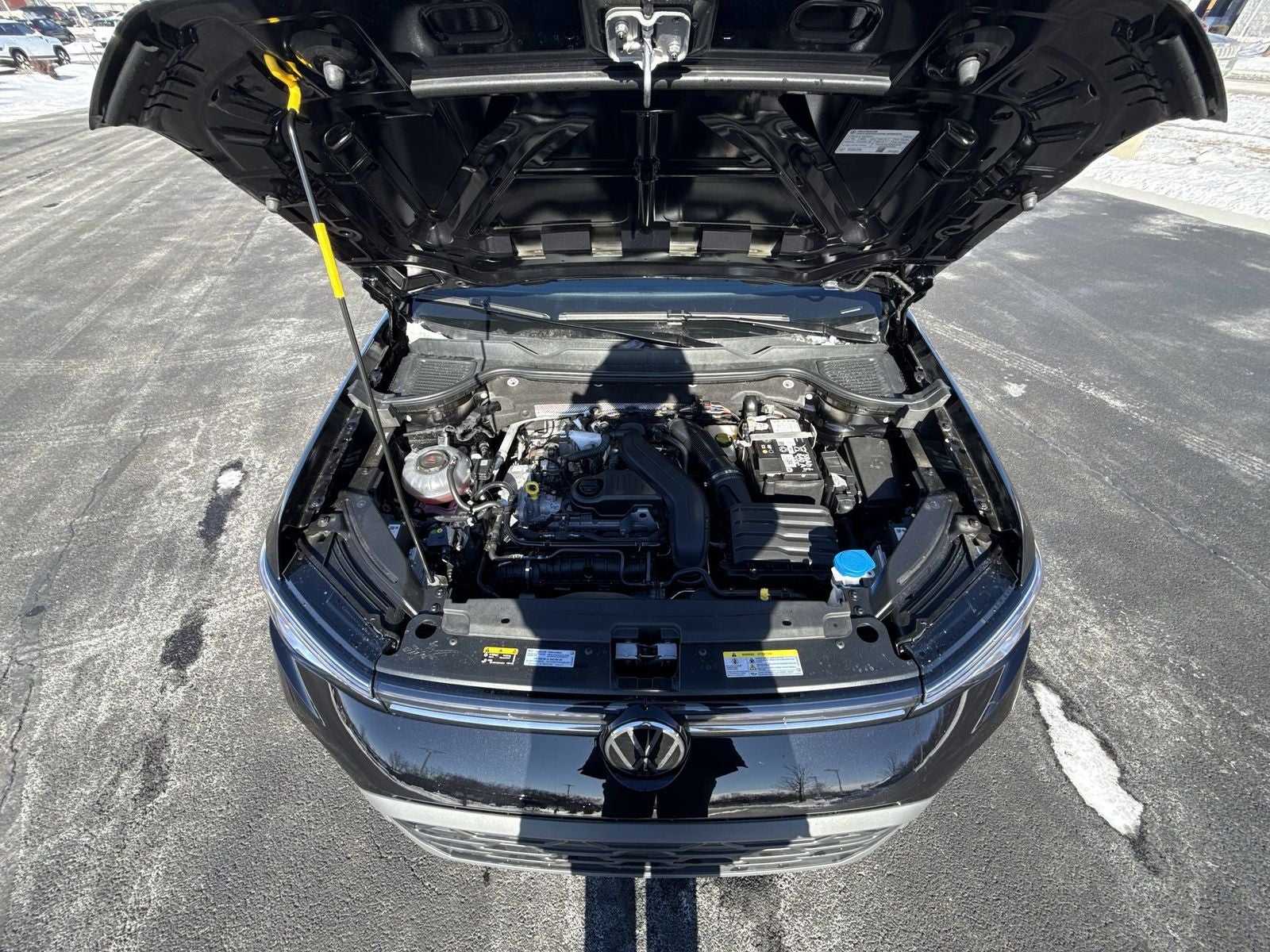 2026 Volkswagen Taos 1.5T SE Black