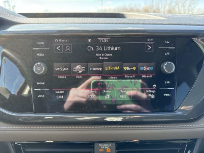 2023 Volkswagen Taos 1.5T SEL