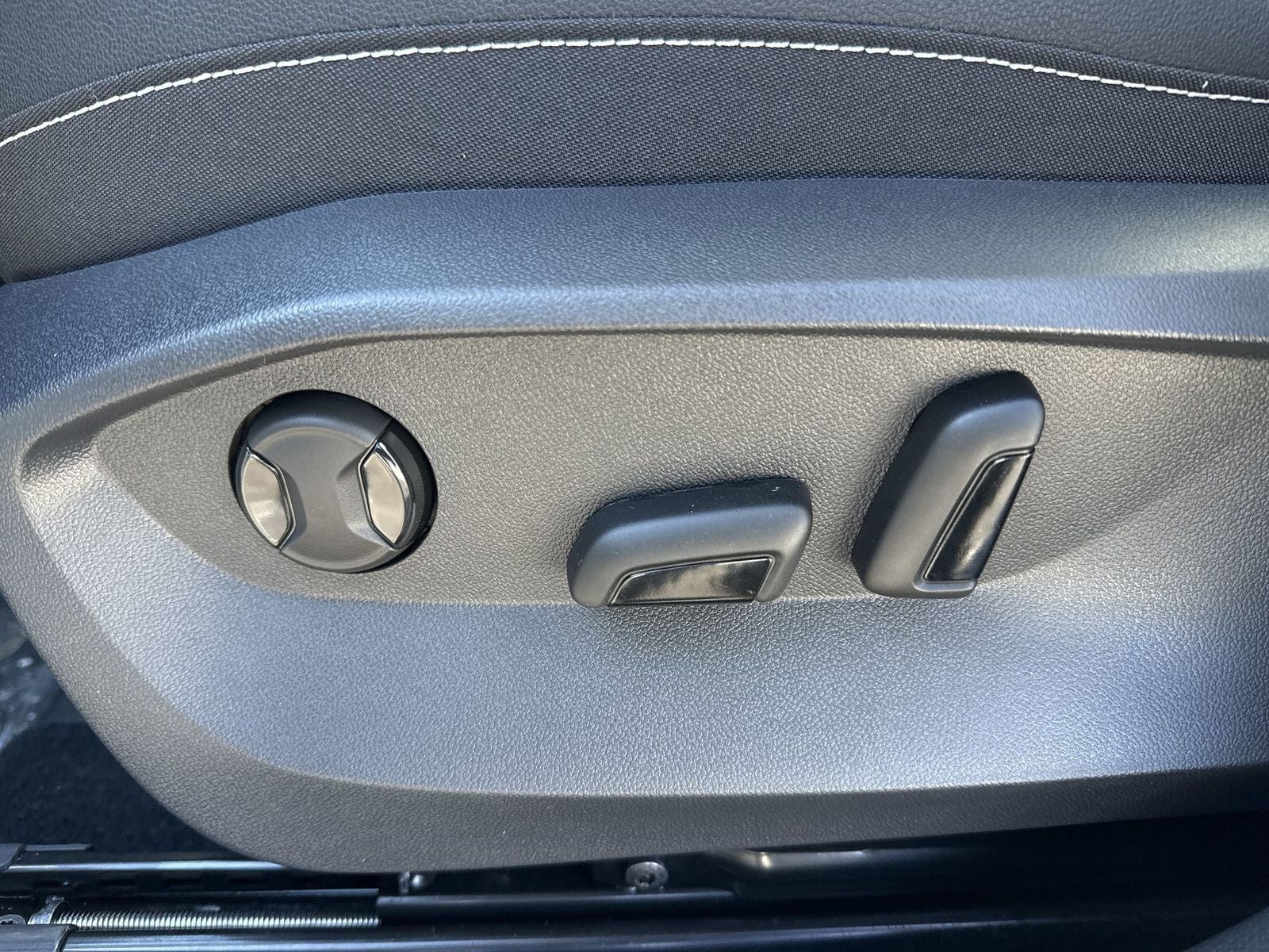 2026 Volkswagen Taos 1.5T SEL