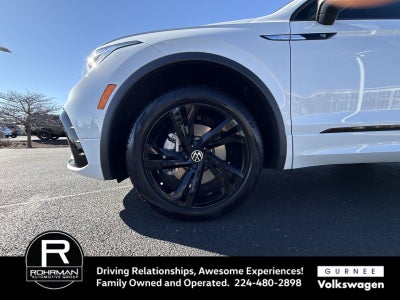 2023 Volkswagen Tiguan 2.0T SE R-Line Black