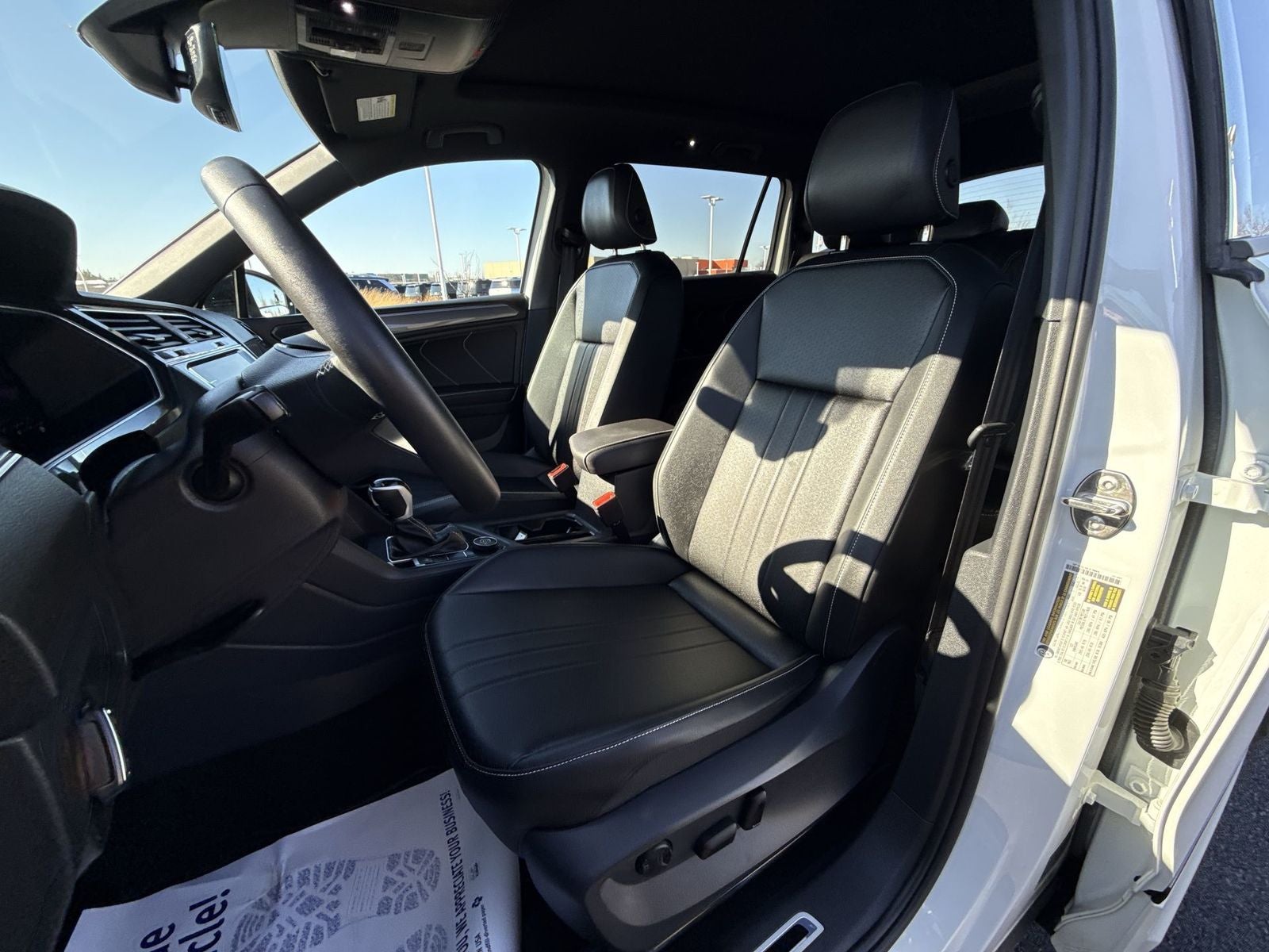 2023 Volkswagen Tiguan 2.0T SE R-Line Black