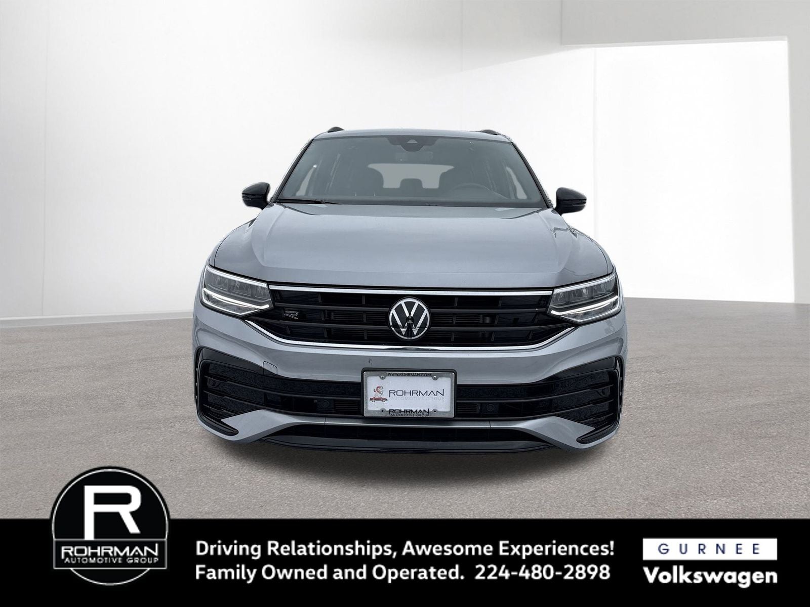 2024 Volkswagen Tiguan 2.0T SE R-Line Black