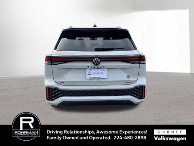 2026 Volkswagen Tiguan 2.0T SE R-Line Black