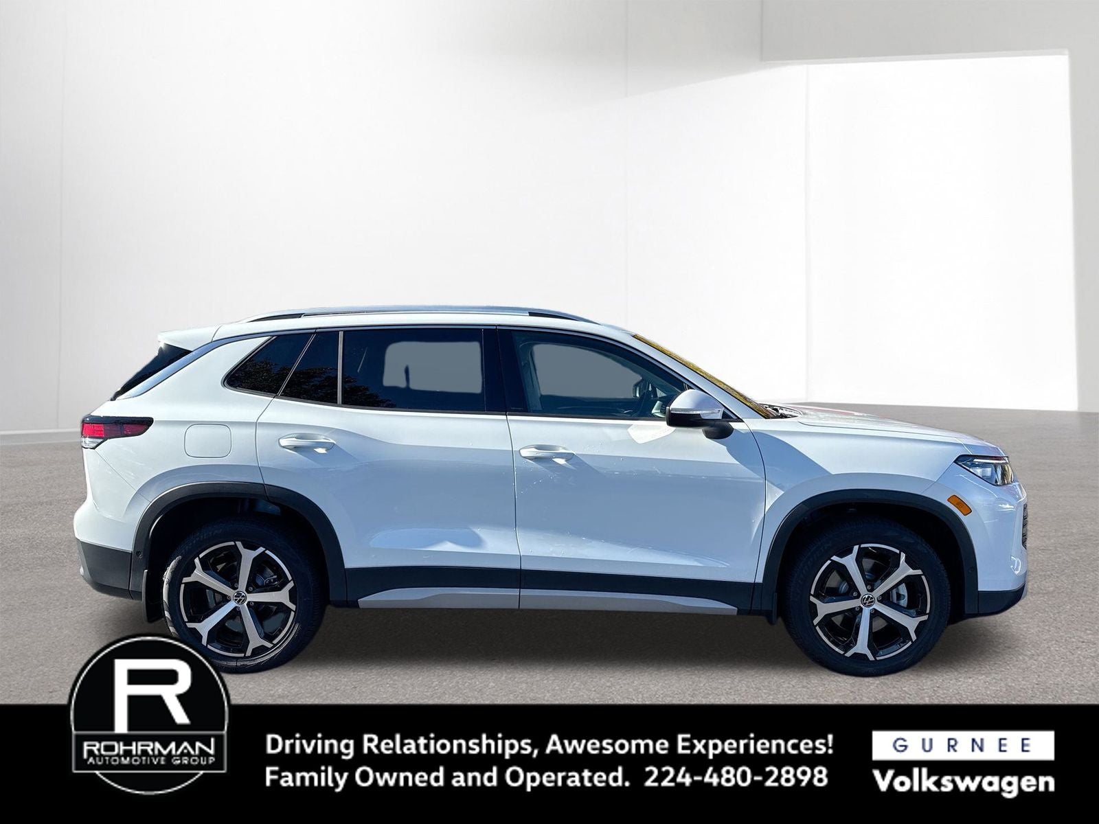 2026 Volkswagen Tiguan 2.0T SE