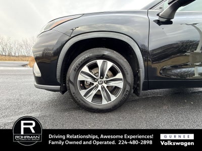 2020 Toyota Highlander XLE