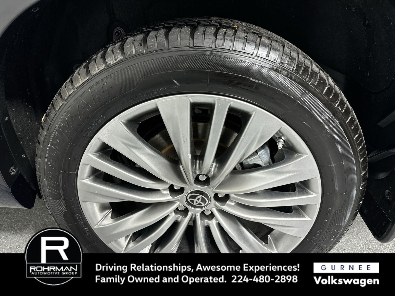 2023 Toyota Highlander Platinum