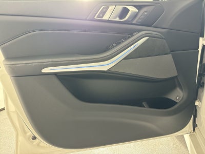 2023 BMW X5 xDrive45e