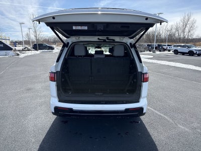 2024 Toyota Sequoia SR5