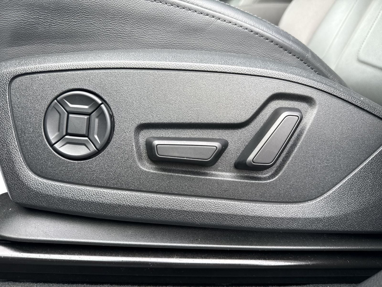 2025 Audi Q3 Premium S Line quattro