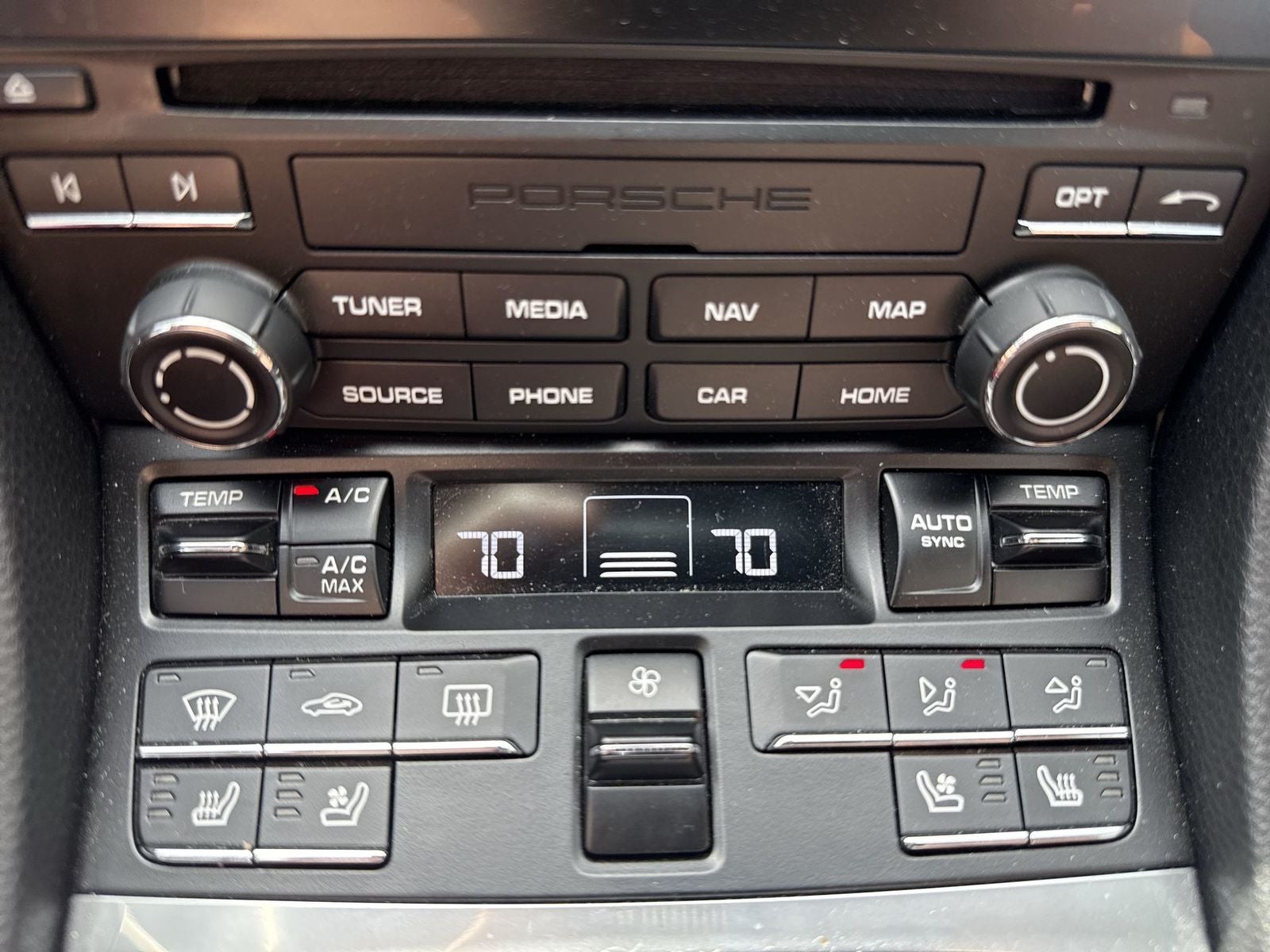 2022 Porsche 718 Cayman S