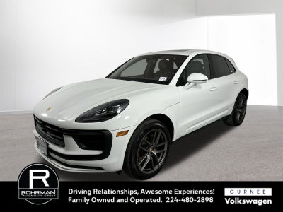 2023 Porsche Macan Base