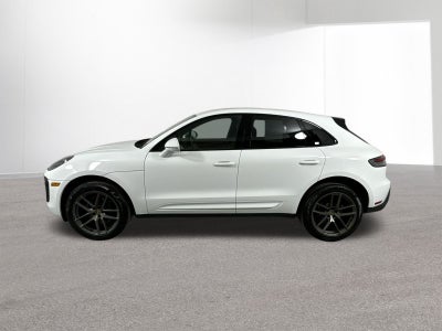2023 Porsche Macan Base