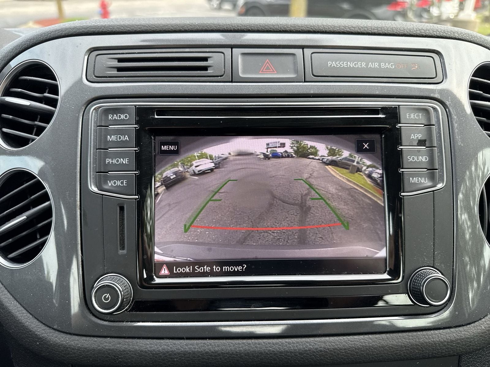 2018 Volkswagen Tiguan Limited 2.0T 4Motion