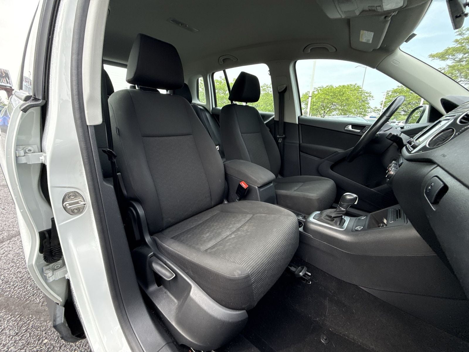 2018 Volkswagen Tiguan Limited 2.0T 4Motion