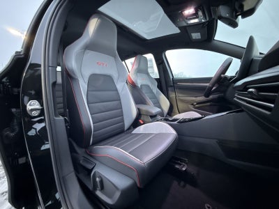 2026 Volkswagen Golf GTI 2.0T SE